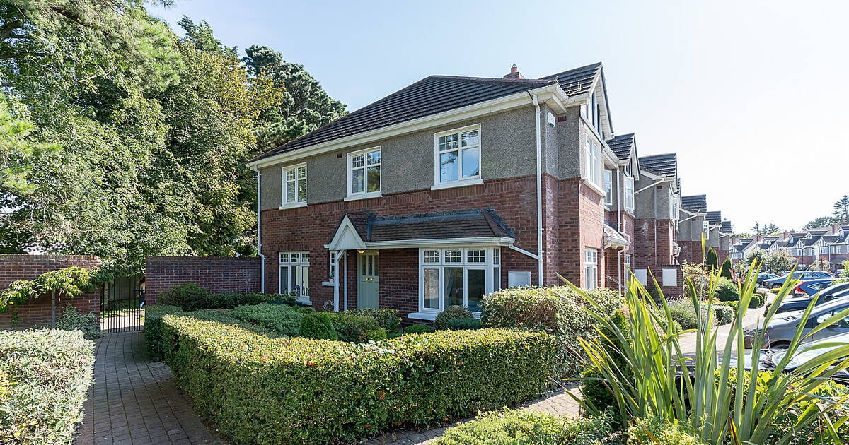 40 Castle Grove, Kilgobbin Wood, Sandyford, D18 V103 House