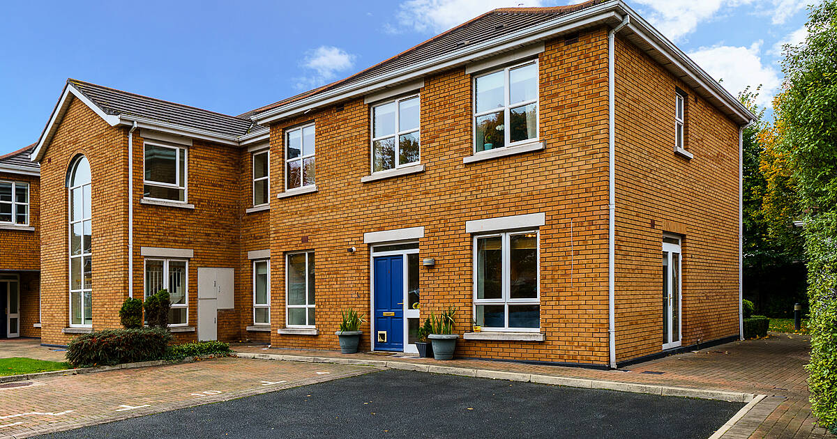 New Abbey Court Apartments Hours for Large Space