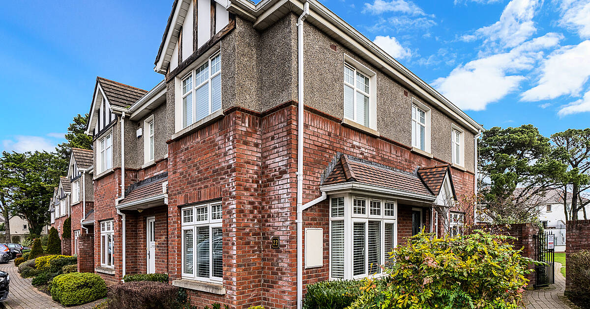 22 Castle Grove, Kilgobbin Wood, Sandyford, Dublin 18 House