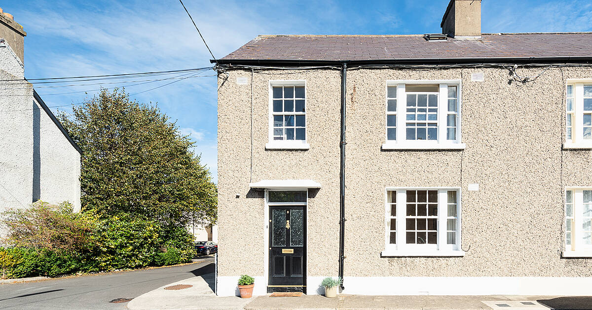 8 Loreto Terrace, Grange Road, Rathfarnham, Dublin 14 House