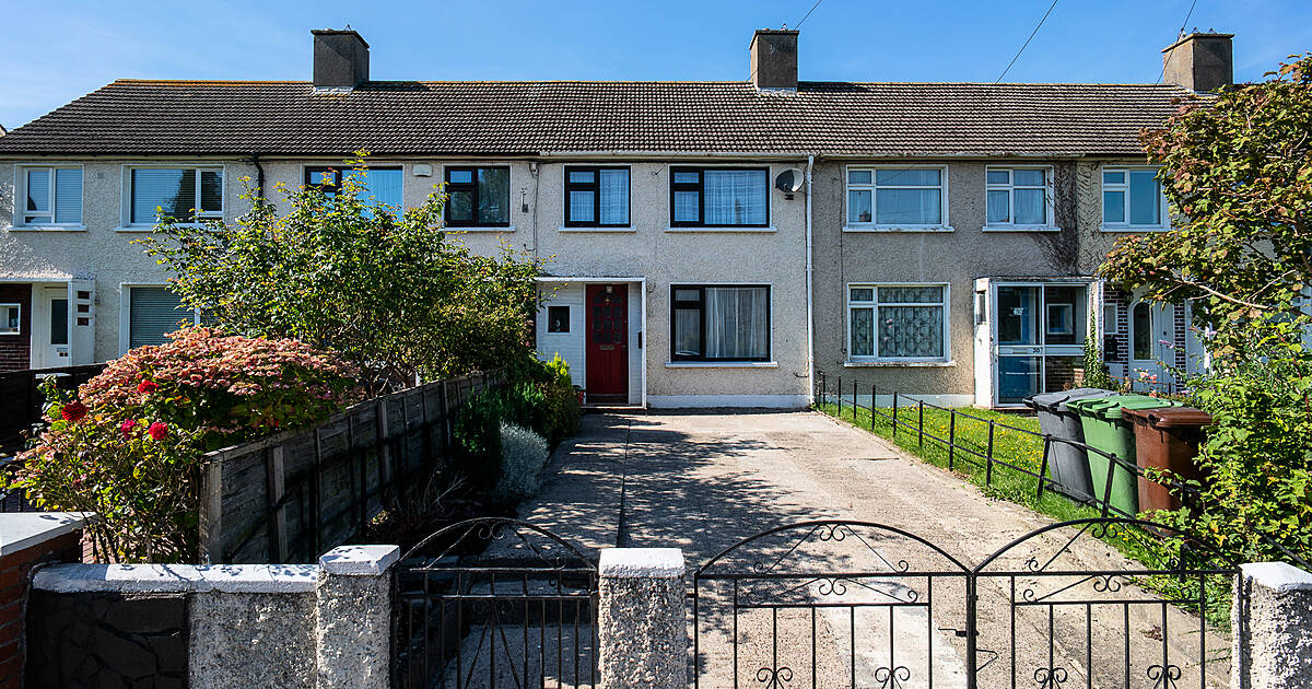 32 Loreto Crescent, Rathfarnham, Dublin 14 House