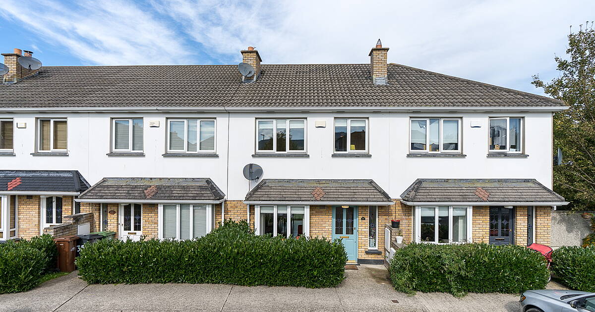 37 Beechdale Place, Ballycullen, D24 X226 House